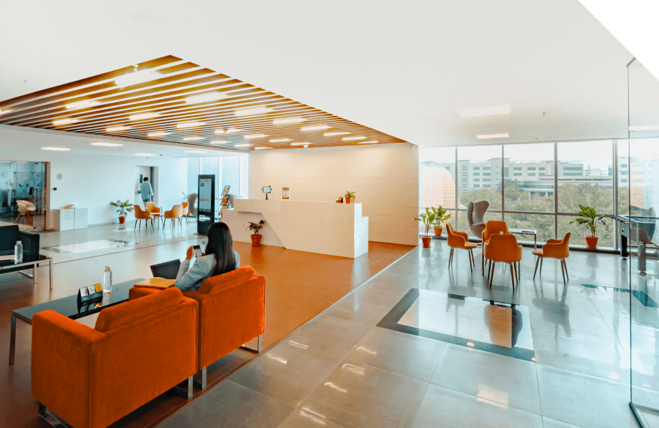 Hollywood Hills - Contractor X Webflow Template